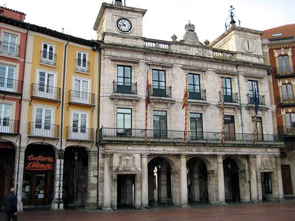 El pago del IBI trae de cabeza al Ayuntamiento de Burgos
