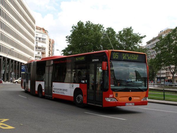 IU denuncia “problemas de fiabilidad” en los buses de gas natural