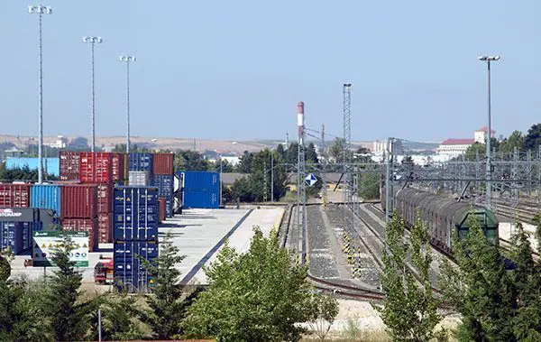 Burgos continúa trabajando en su potencial logístico