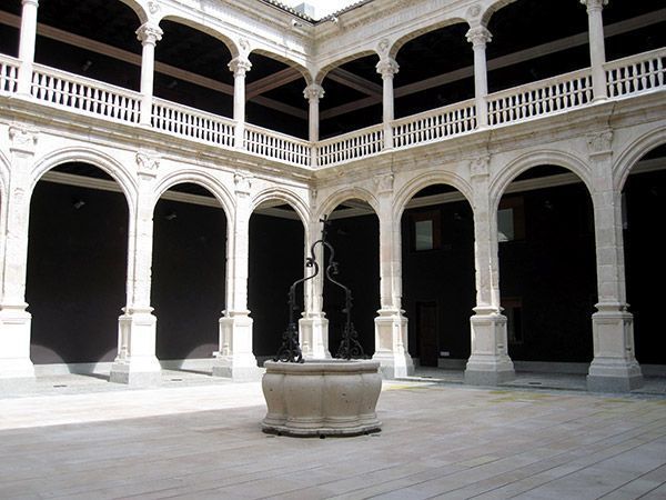 Un total de 572 monumentos ofrecen una “gran historia” en Castilla y León