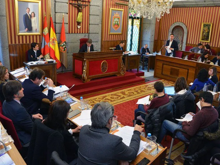 El PSOE insiste en pedir la celebración de un debate sobre el estado de la ciudad