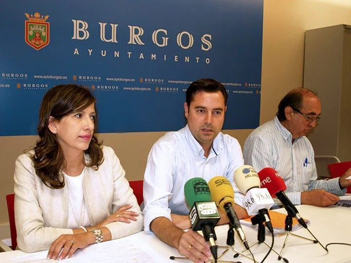 PSOE aboga por “romper” con los bancos del Desvío si mantienen su “intransigencia”