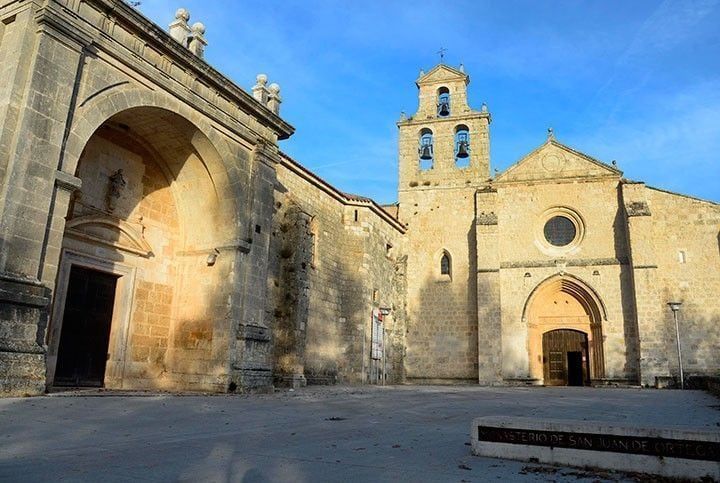 El Monasterio de San Juan de Ortega ya se encuentra restaurado :: Albergues del Camino de Santiago